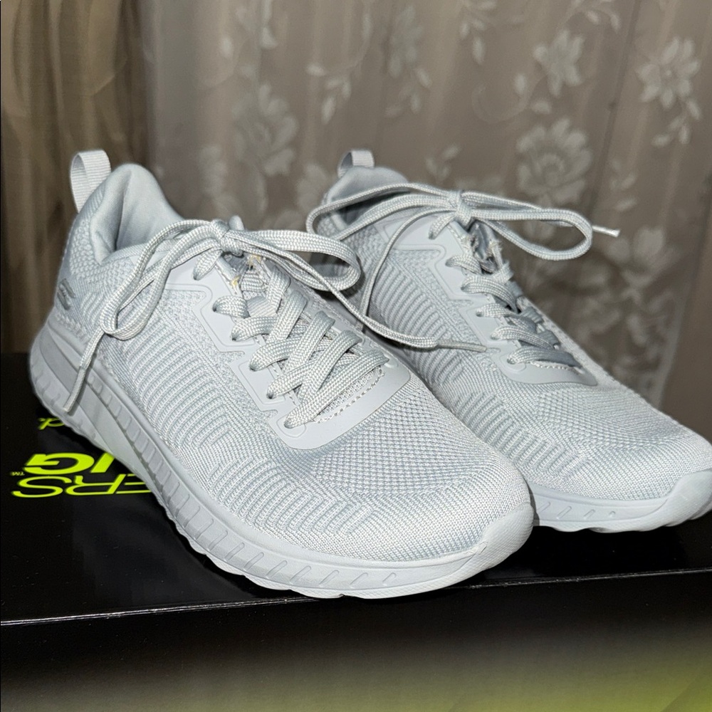 Skechers Women's Sneakers - Light Gray